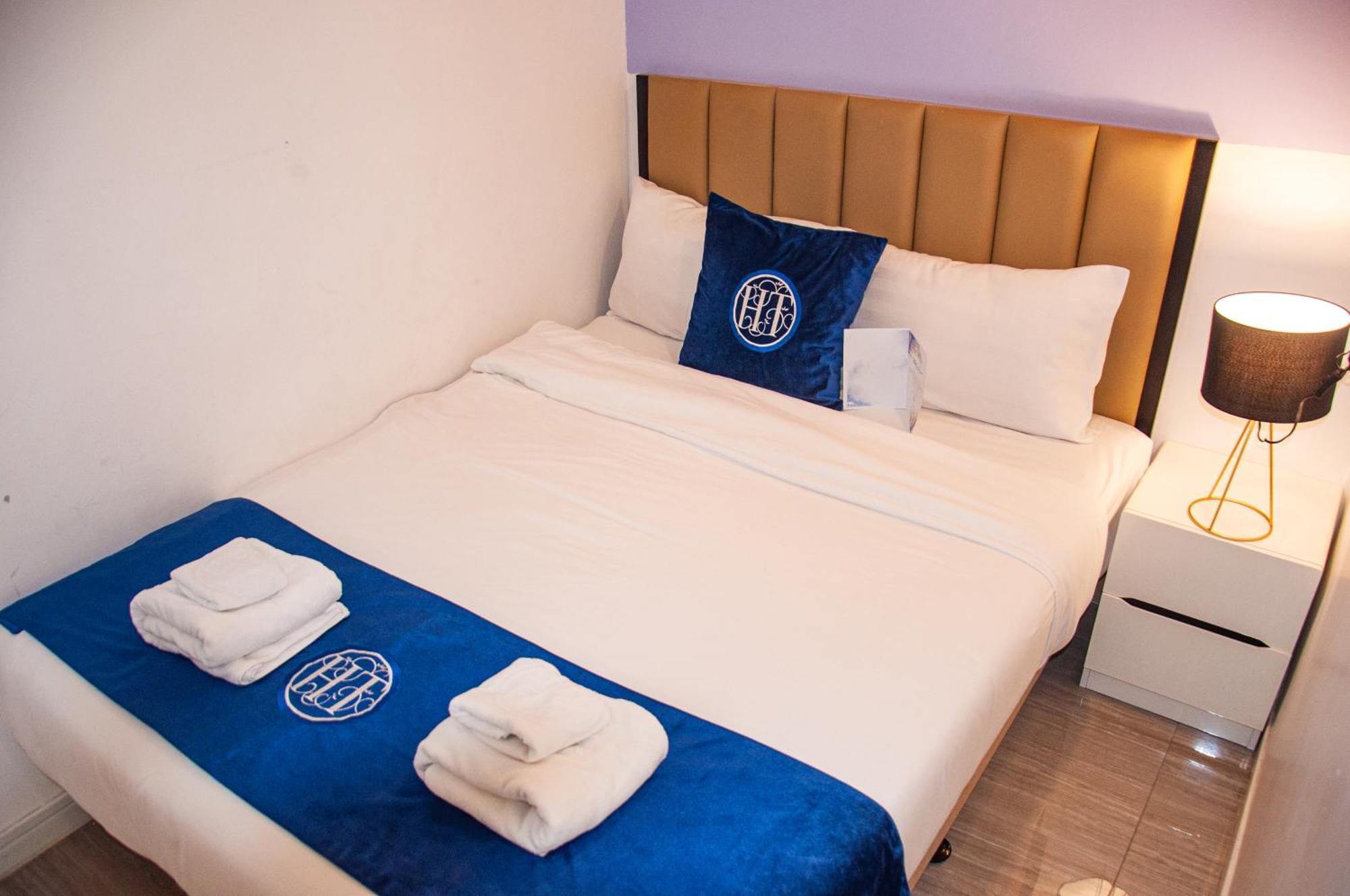 Ht9 Hotel Pantai Jomtien Bagian luar foto